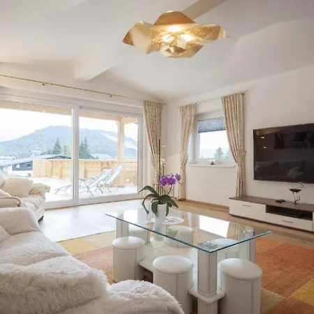 Haus Eibl By Monicare Seefeld in Tirol